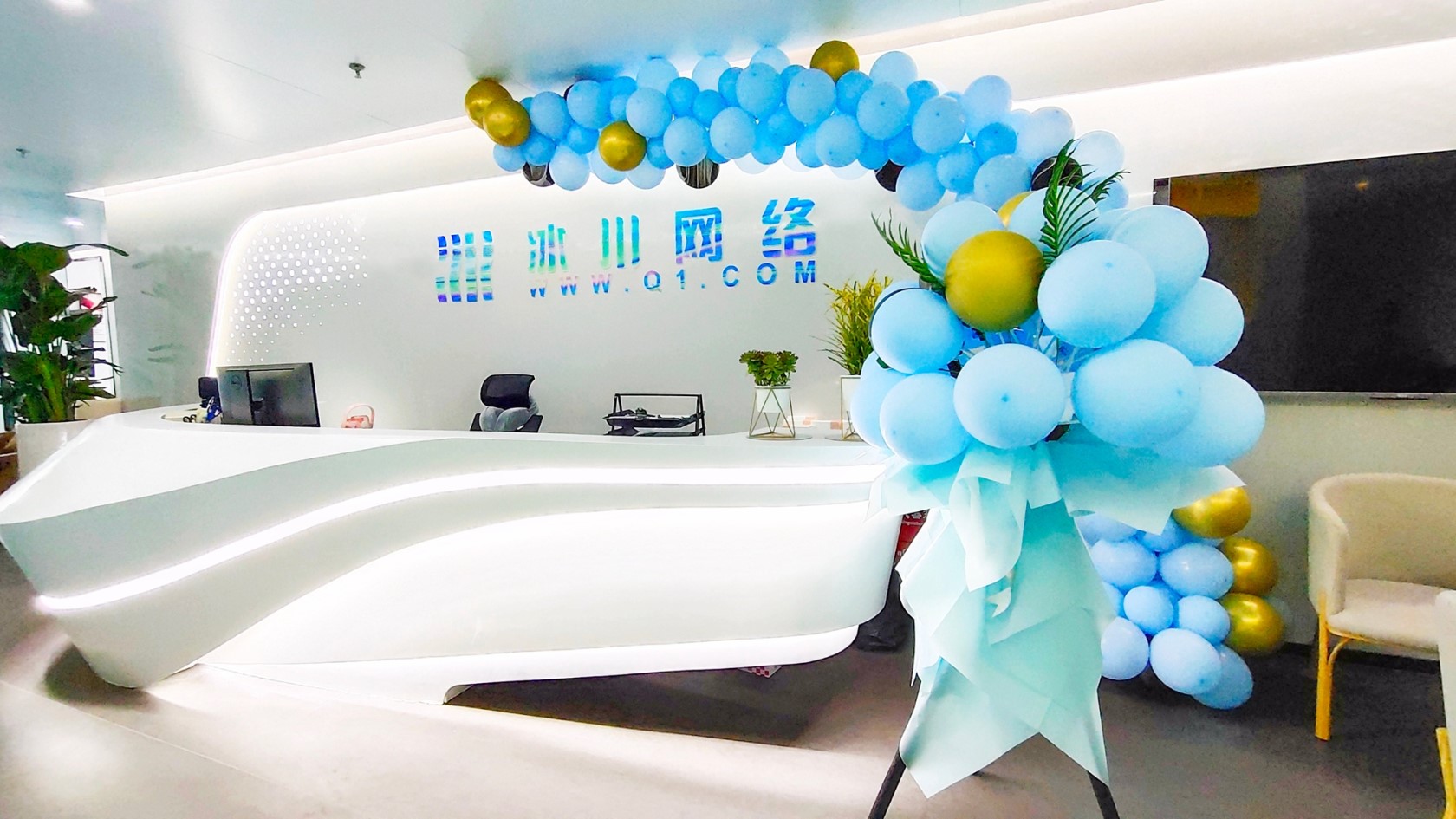 昔日“出海黑马”冰川网络去年预亏超2亿,股价却一度大涨!四季度或盈利?