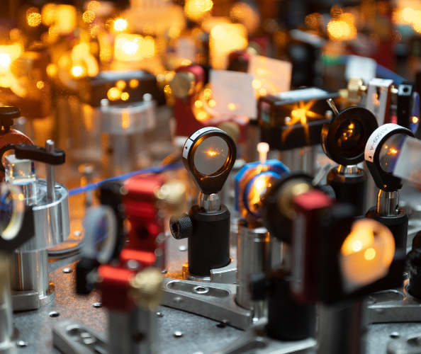 量子控制技术的新突破——分子进入超冷极限世界