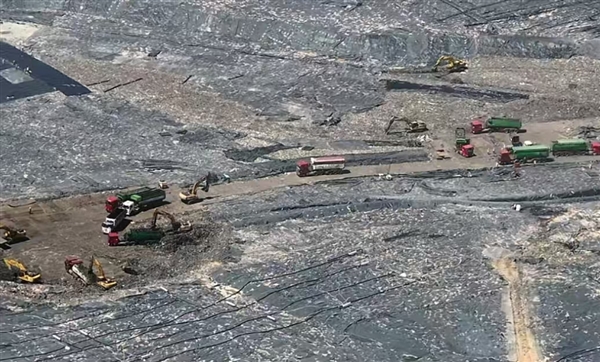 封场20年!深圳开挖全国最大垃圾山:垃圾真的不够烧了吗(图1) 封场20年!深圳开挖全国最大垃圾山:垃圾真的不够烧了吗(图1)